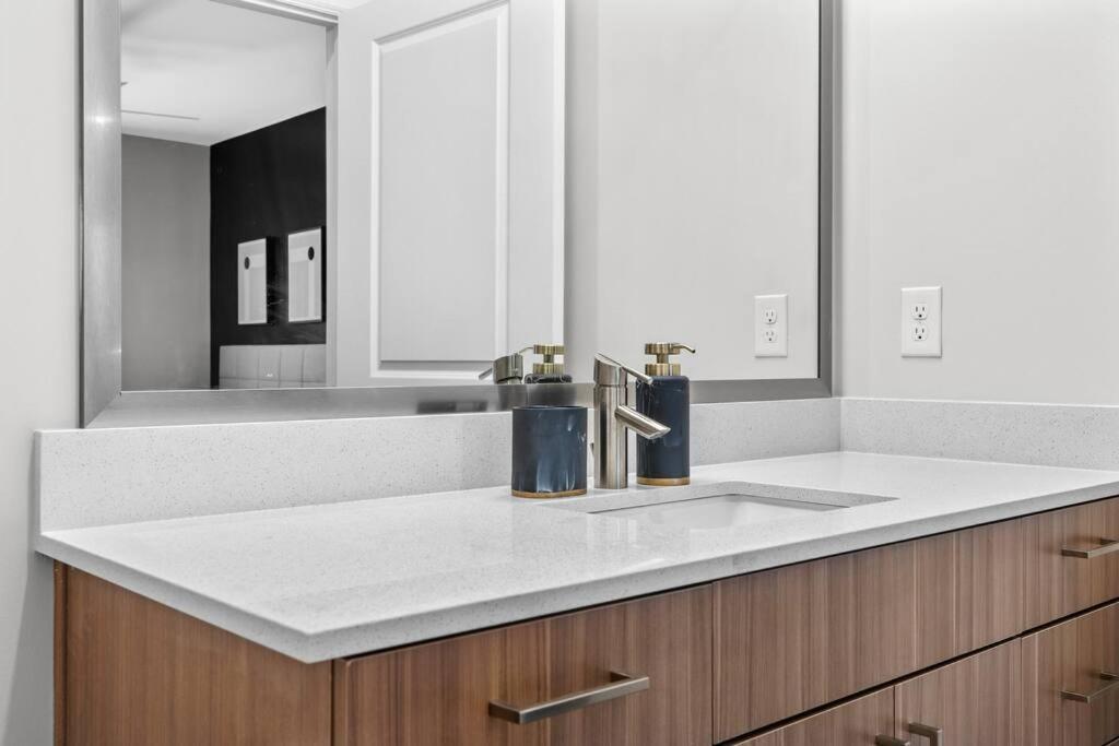 The Hollywood Suite The Gulch Нашвил Екстериор снимка